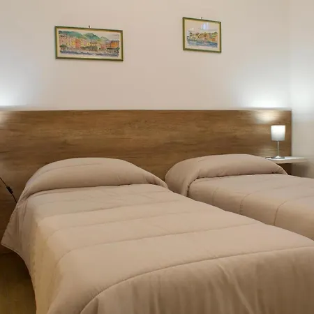 Michy's House Apartment Sestri Levante